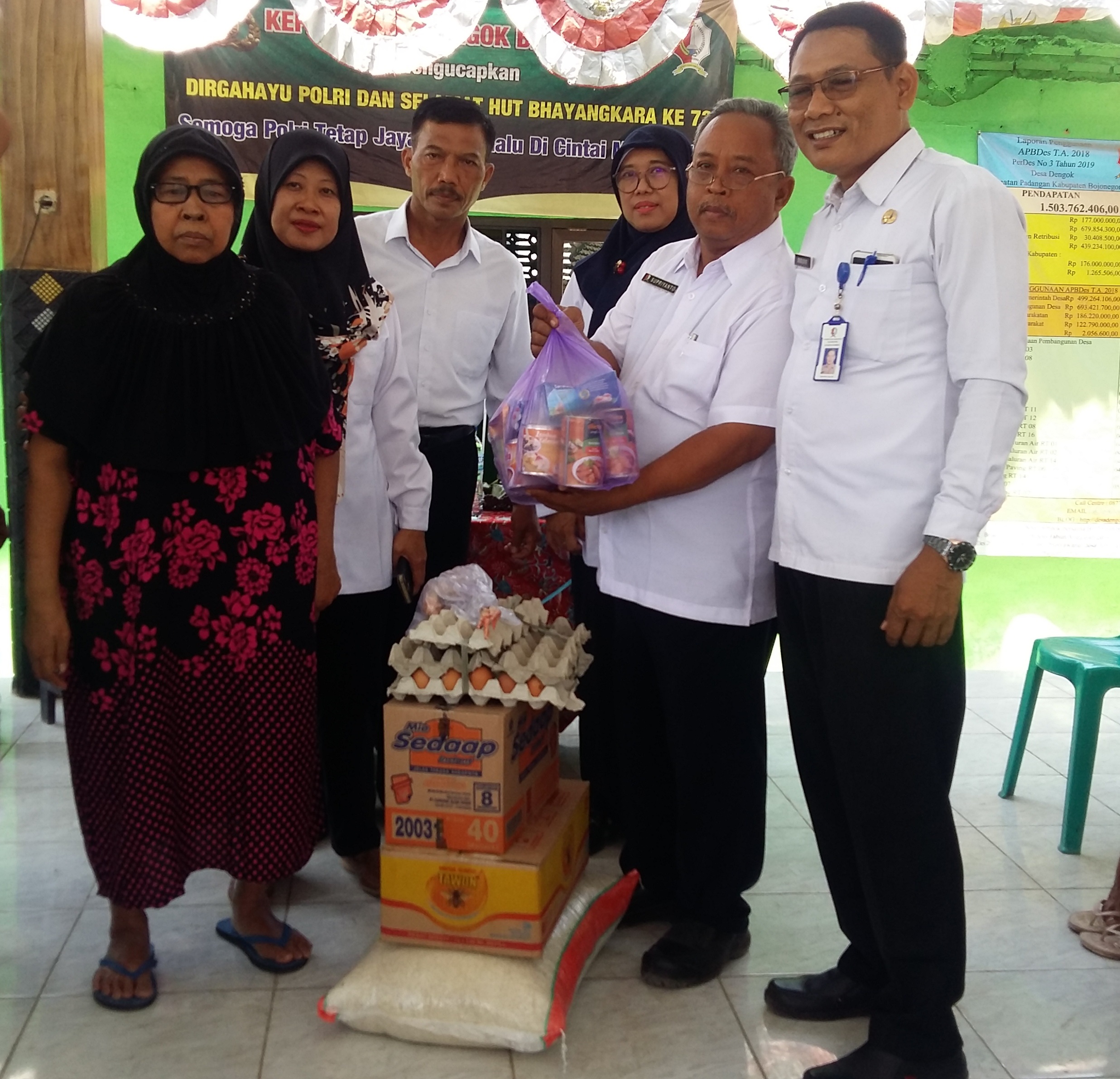 PENCAIRAN BANTUAN ASISTENSI LANJUT USIA DESA DENGOK