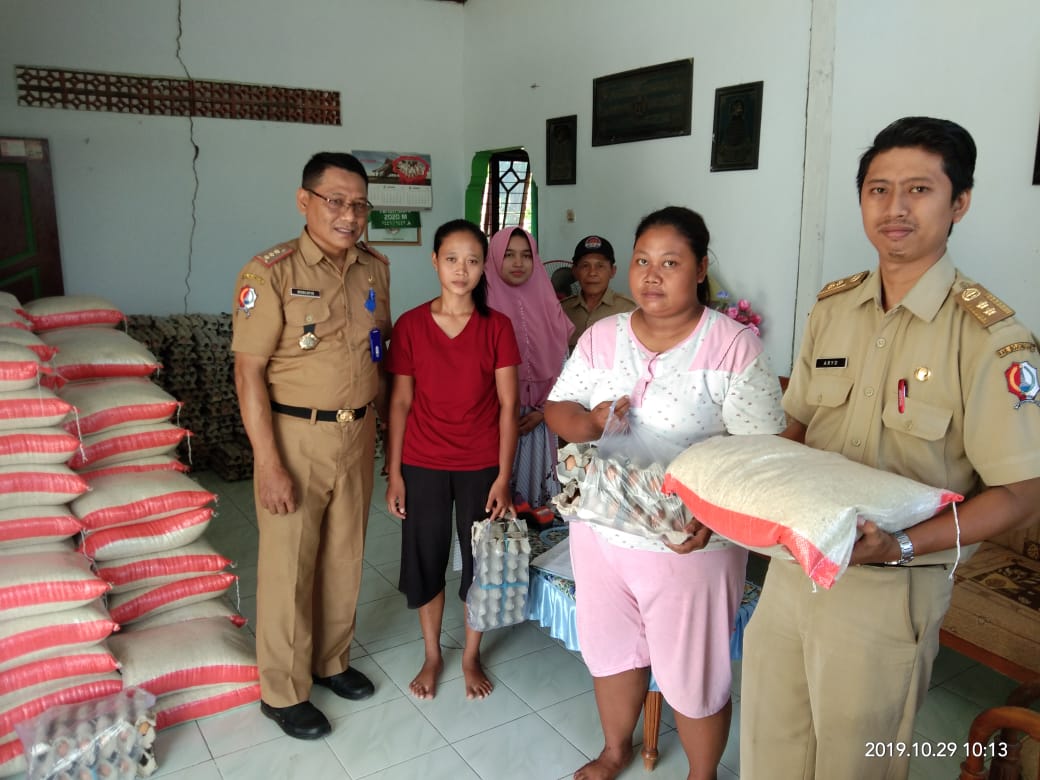 Distribusi Bantuan Pangan Non Tunai (BPNT)<BR>Desa Sonorejo Kecamatan Padangan